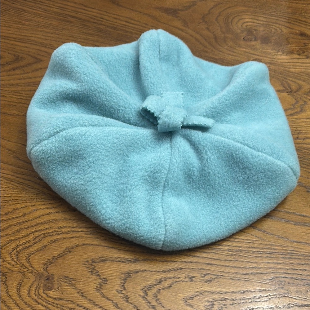 SUTTLES & Seawinds Blue Fleece Beret Style Hat - Picture 1 of 6